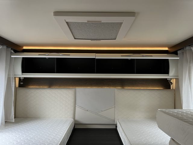 895251-69 Fiat Roller Team Kronos 284 Integral 148 hp -2018