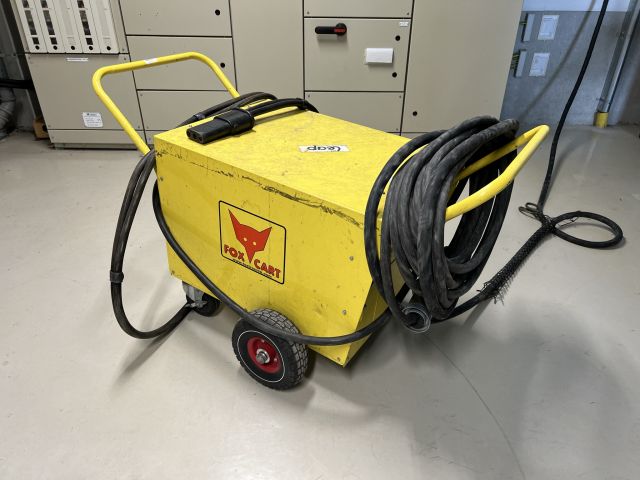 828979-1 Foxcart 2000B mobile power unit for aircraft