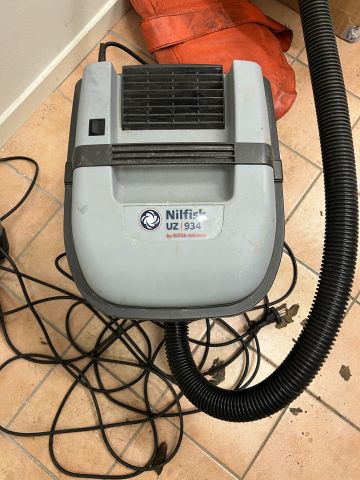 877426-2 Vacuum cleaner Nilfisk UZ934