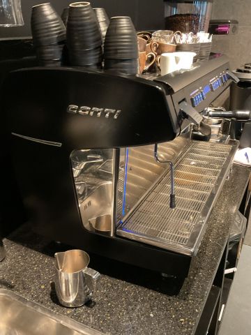 886589-10 Coffee machine Conti