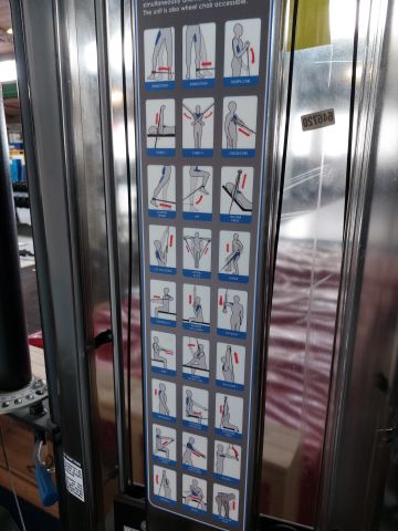 646720-7 Nautilus Freedom trainer - Cable cross