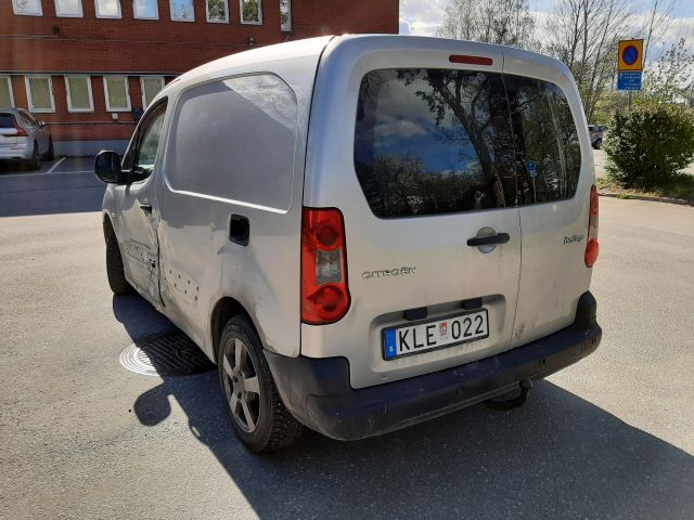 672884-3 Citroen Berlingo Van 1.6 HDi - 2008