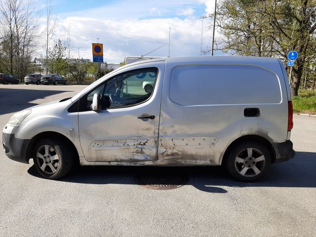 672884-2 Citroen Berlingo Van 1.6 HDi - 2008
