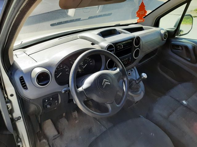 672884-27 Citroen Berlingo Van 1.6 HDi - 2008