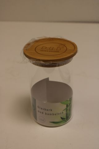 908930-1 Glass jar with bamboo lid DRB