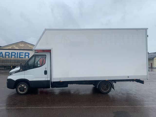 902373-2 Iveco Daily 3.0D -2015