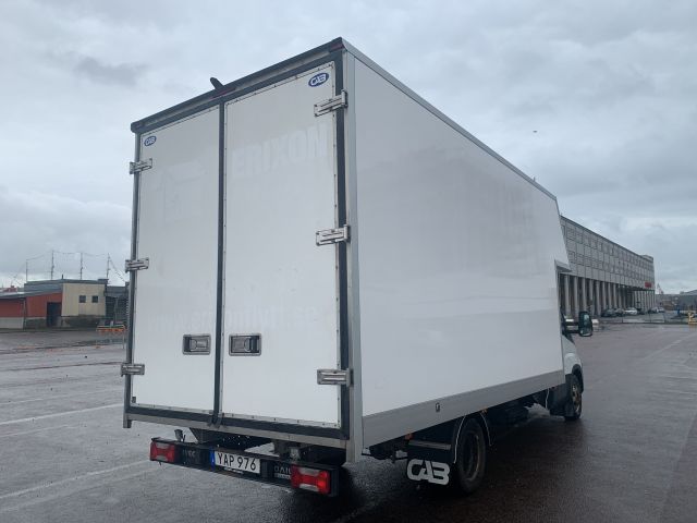 902373-5 Iveco Daily 3.0D -2015