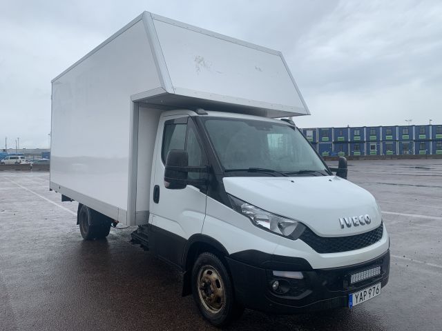 902373-7 Iveco Daily 3.0D -2015