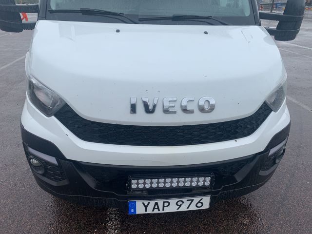 902373-9 Iveco Daily 3.0D -2015