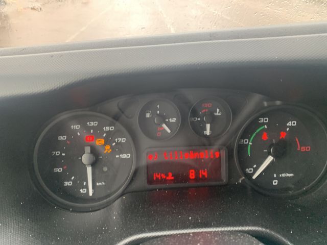 902373-32 Iveco Daily 3.0D -2015