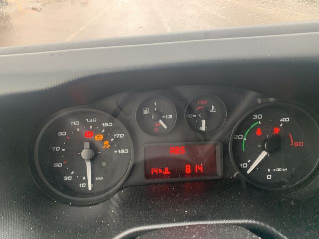 902373-35 Iveco Daily 3.0D -2015