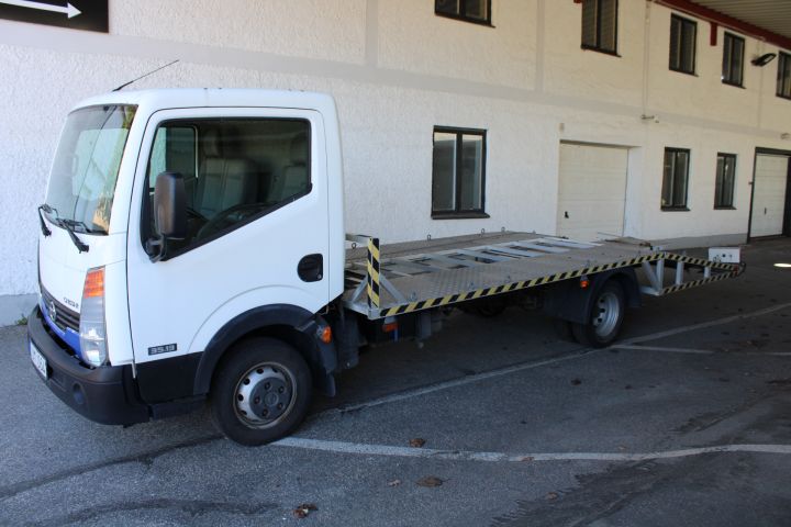908936-6 Nissan F24 Cabstar - 2006