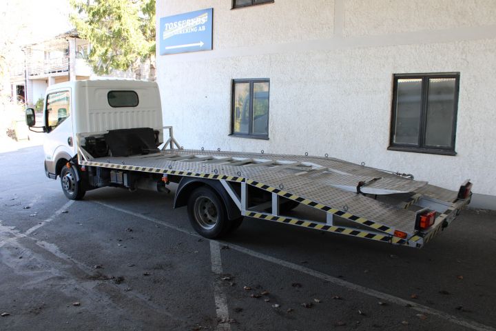 908936-7 Nissan F24 Cabstar - 2006