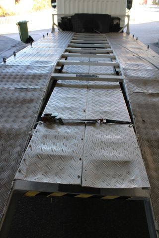 908936-21 Nissan F24 Cabstar - 2006