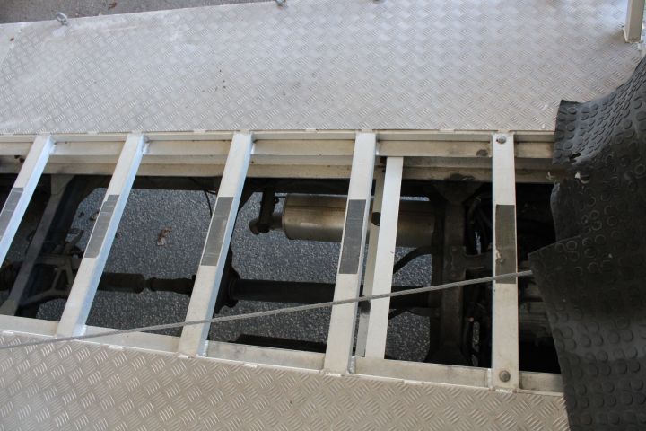 908936-28 Nissan F24 Cabstar - 2006