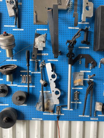 896704-8 BMV workshop Special tools