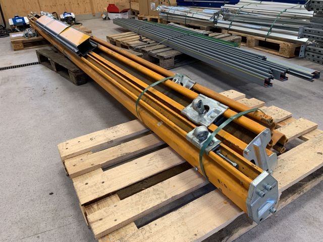 810280-1 Traverse beam 3rd Abus