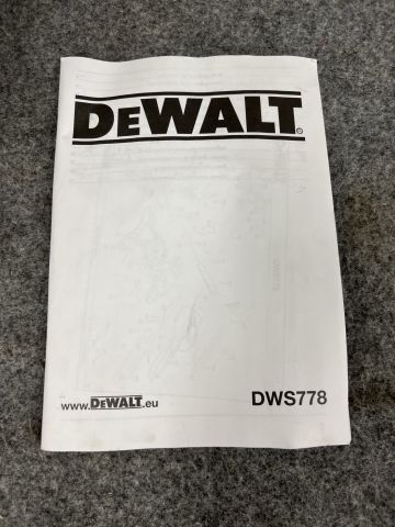 892594-7 DeWalt DWS778-QS Cutting / miter saw 250mm 1850W