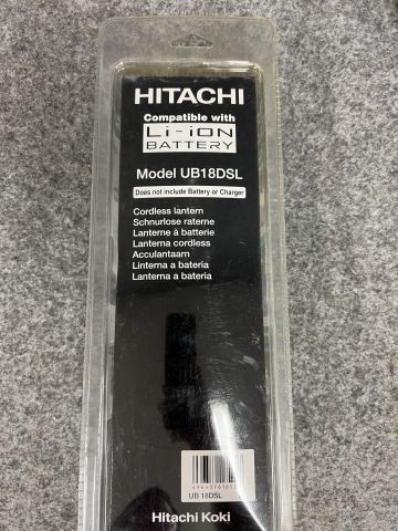 892709-12 Mixed item lamp, nutrunner, Panasonic charger and batteries