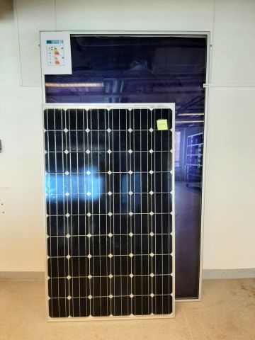 868166-4 Solar panels Panda YL270C-30b