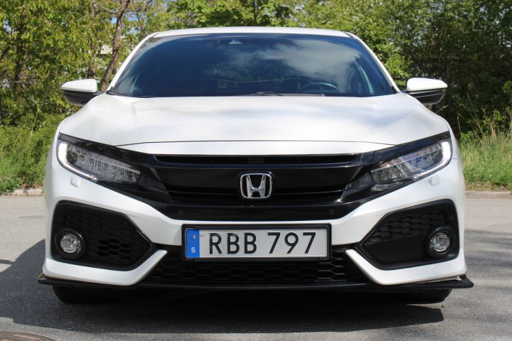 805751-3 Honda Civic 5-door 1.5 i-VTEC Turbo CVT - 2017