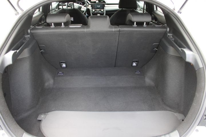 805751-14 Honda Civic 5-door 1.5 i-VTEC Turbo CVT - 2017