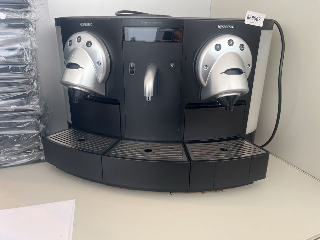 868067-1 Capsule machine, Nespresso Gemini CS 200 pro