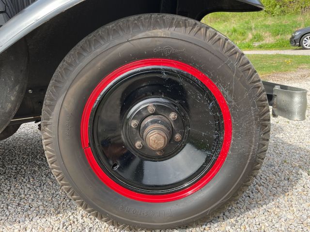 872203-24 Buick Model 67 Sedan 4.5 - 1931