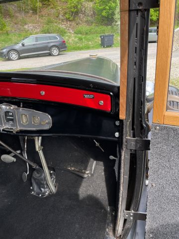 872203-75 Buick Model 67 Sedan 4.5 - 1931