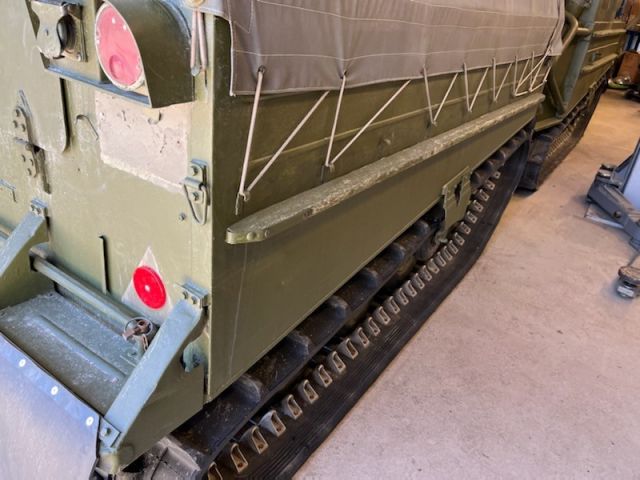 910015-71 Volvo BM 202 bandvagn - 1968 registrerad