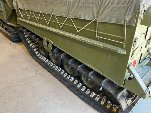 910015-78 Volvo BM 202 bandvagn - 1968 registrerad