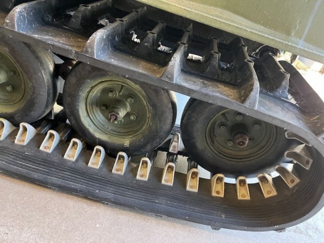 910015-80 Volvo BM 202 bandvagn - 1968 registrerad