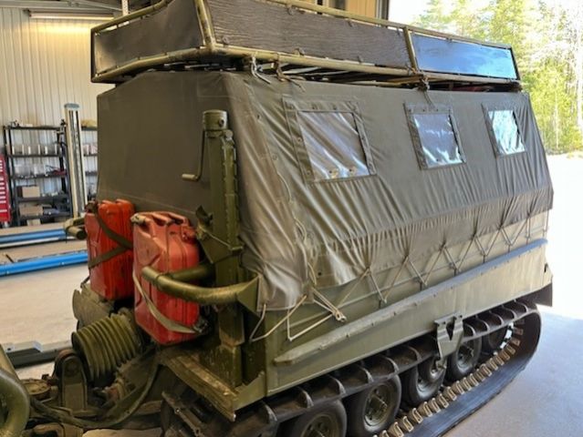 910015-84 Volvo BM 202 bandvagn - 1968 registrerad