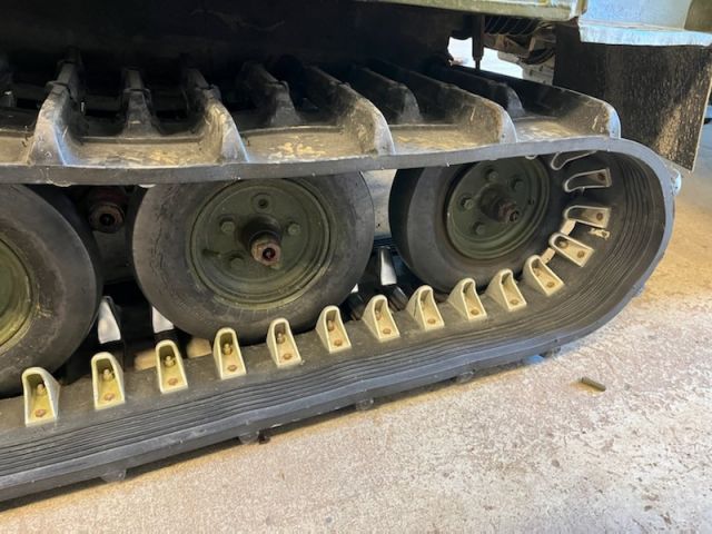 910015-85 Volvo BM 202 bandvagn - 1968 registrerad