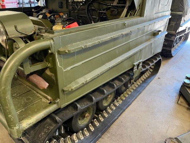 910015-89 Volvo BM 202 bandvagn - 1968 registrerad