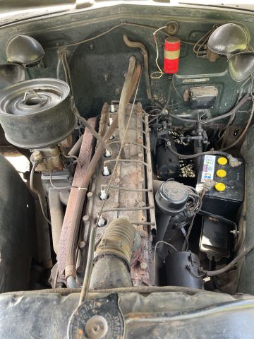 872204-53 Pontiac Streamliner Sedan 4.1 - 1946