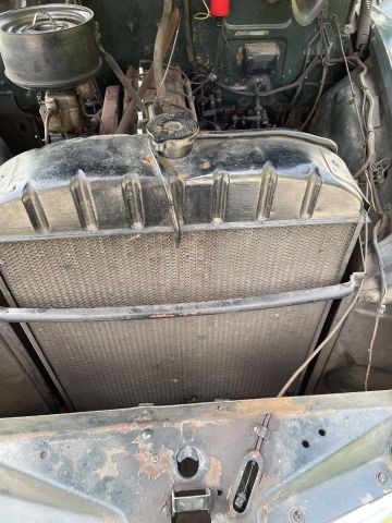 872204-55 Pontiac Streamliner Sedan 4.1 - 1946