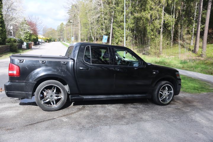 907659-10 Ford Explorer Sport Trac Adrenaline 4.6 V8 SEFI 3V AWD - 2010
