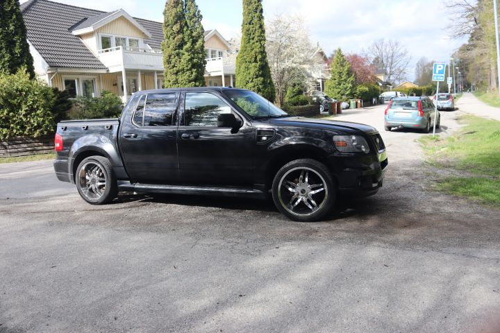 907659-11 Ford Explorer Sport Trac Adrenaline 4.6 V8 SEFI 3V AWD - 2010