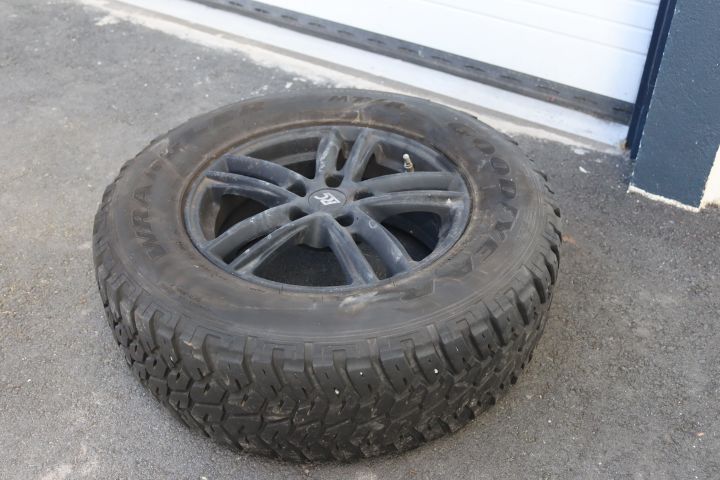 907659-66 Ford Explorer Sport Trac Adrenaline 4.6 V8 SEFI 3V AWD - 2010