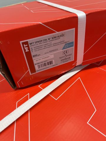 909888-9 Assortment with wire nails, staples, brass nails etc.