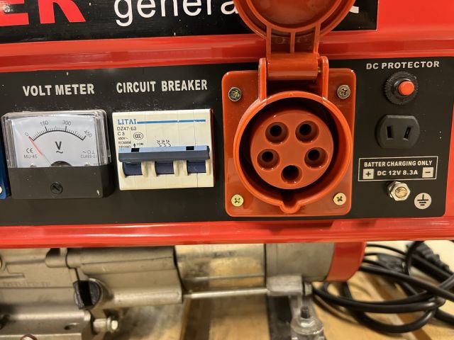 895265-3 Generator Thunder LB2600 2kW