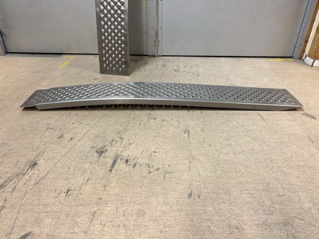 895266-2 Loading ramps 2 pieces 150cm