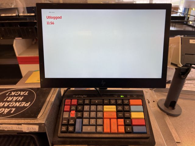 895315-25 Checkout counters 2 conveyor belts, scale, screen, scanners, printers