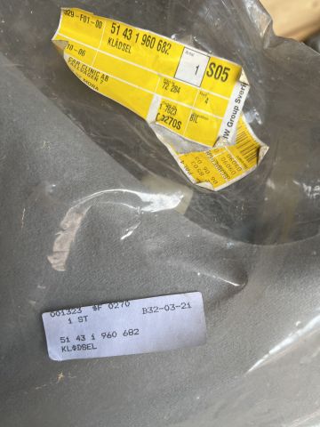 896720-27 BMW Original Parts Part 10