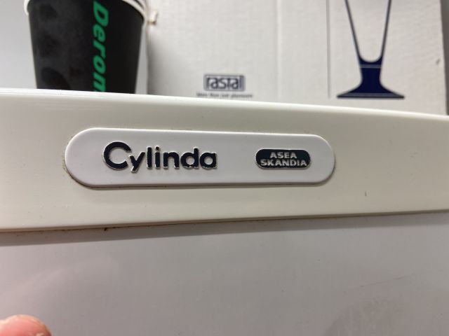 886083-6 Fridge / freezer Husqvarna and Cylinda