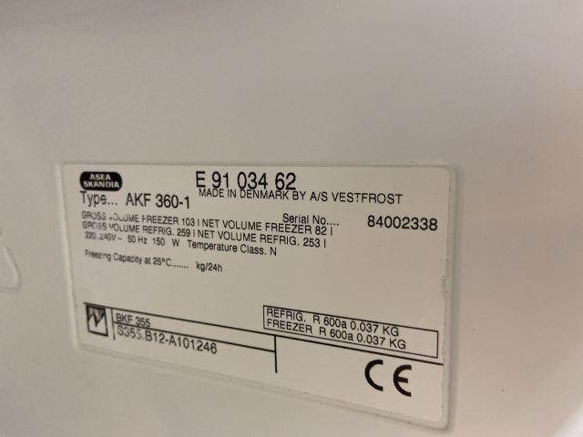 886083-7 Fridge / freezer Husqvarna and Cylinda