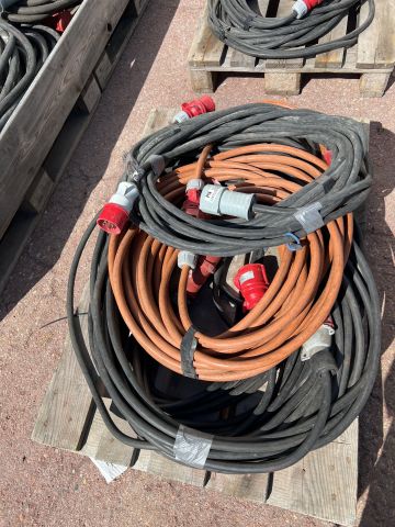 896737-2 32A 3 phase cable 5 pcs