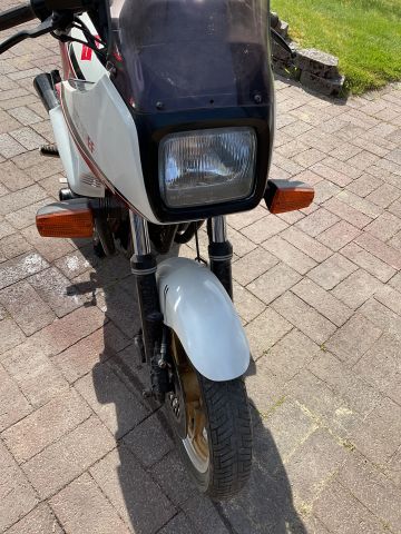 886612-8 Suzuki GSX 750 - 1984