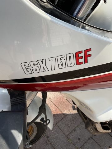 886612-18 Suzuki GSX 750 - 1984